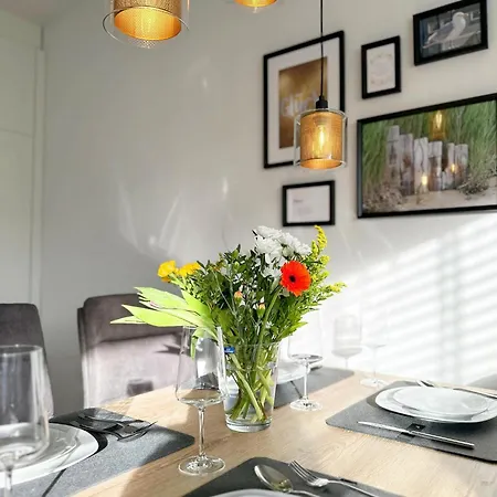 Neu Sanierte Mit Terasse In Apartment Westerland