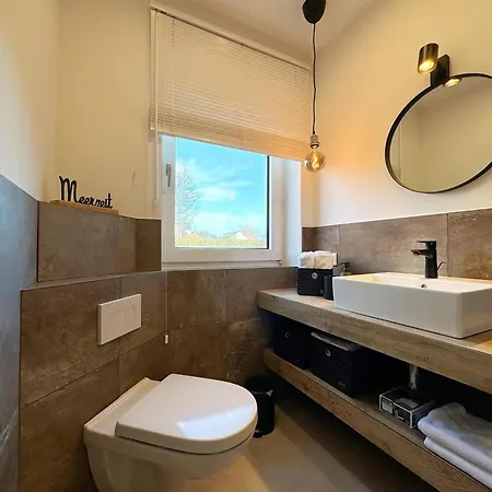 Neu Sanierte Mit Terasse In Apartment Westerland