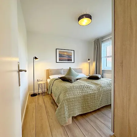 Apartamento Neu Sanierte Mit Terasse In *