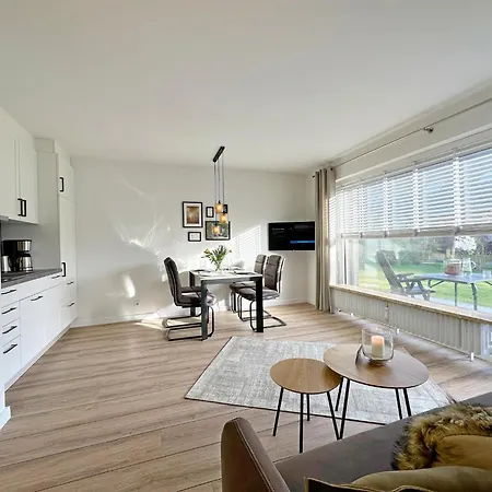 Apartamento Neu Sanierte Mit Terasse In